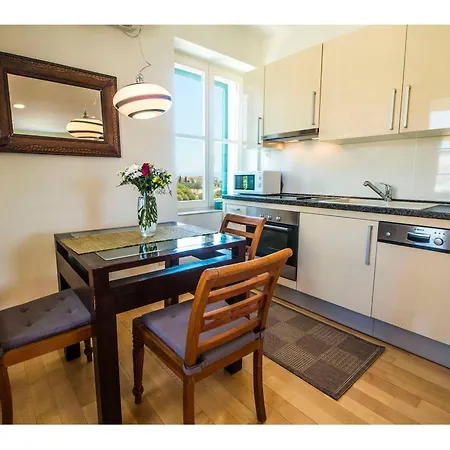 Charming Spliten Style Apartment Split